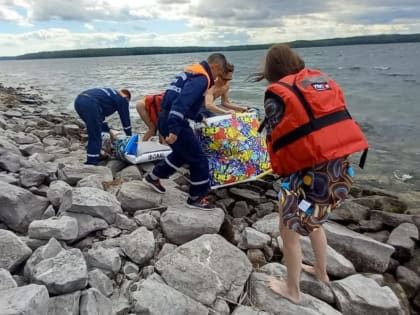 На Увильдах в бедственном положении оказались сапбордисты