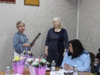 Депутаты «Единой России» поблагодарили швей-волонтеров за помощь!