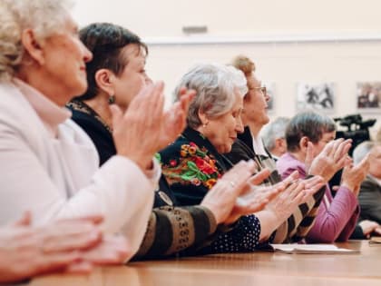 Граждане, достигшие 80 лет, получают пенсию в повышенном размере