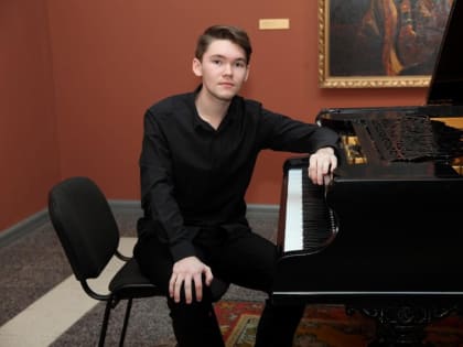 Новая встреча с пианистом Матвеем Шумковым