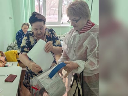 Проголосовать прямо в больнице. В челябинских стационарах организовали избирательные пункты