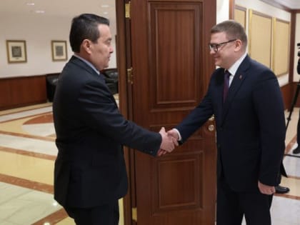 Алексей Текслер предложил возобновить прямое авиасообщение с Астаной