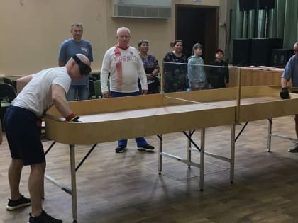 В Челябинске незрячие спортсмены скрестили ракетки