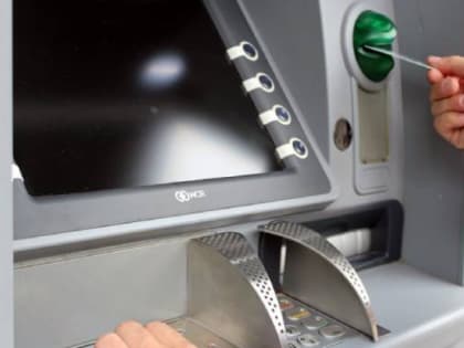 Житель Озерска сделал более 200 переводов мошенникам на ₽1 млн