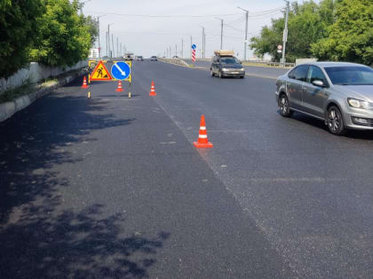 В Челябинске заменили асфальт на мосту около железнодорожного вокзала