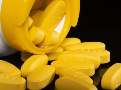 «Известия»: в московской аптеке перепродавали лекарства, предназначенные для онкобольных южноуральцев