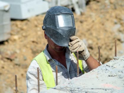 В регионах УрФО посчитали количество трудовых мигрантов