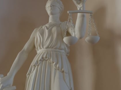 В Челябинске осудили сотрудницу компании сотовой связи за слив данных 