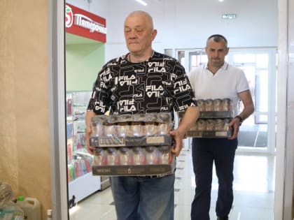 Федерации кикбоксинга Челябинской области передала в состав гуманитарной помощи «Единой России» кофе для российских солдат