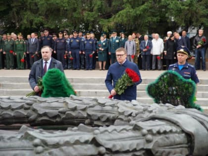 Мероприятия в День памяти и скорби и обсуждение реформы МСУ стали главными событиями недели на Южном Урале