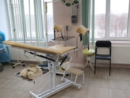 В Челябинске хирурги удалили опухоль размером с арбуз