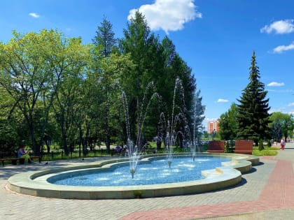 Сегодня фонтан работает