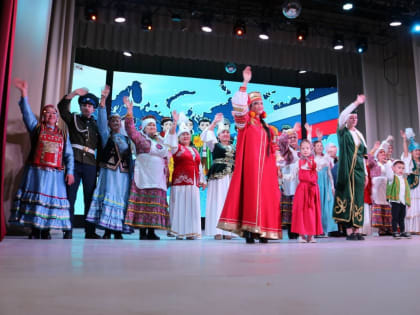 Праздничное событие в Соймановском: Хоровод дружбы