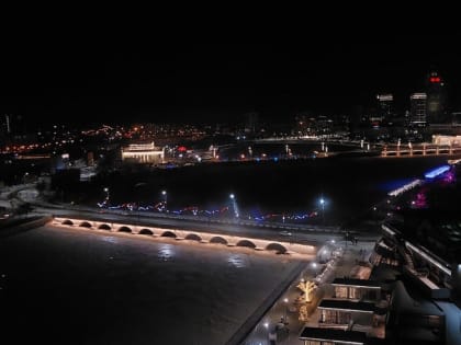 В Челябинске планируют установить освещение подпорных стенок реки Миасс за 147 млн рублей