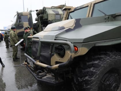 На форуме «Армия-2022» делегацию Челябинской области возглавил Алексей Текслер