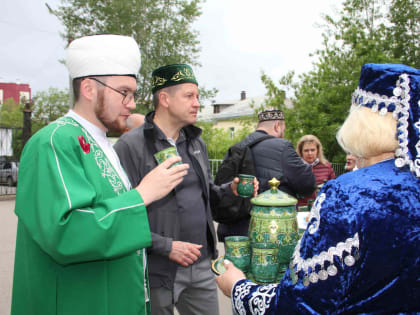 С огоньком отметили праздник плуга в Миассе