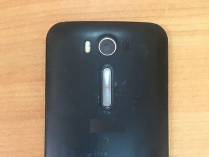 У магнитогорца украли телефон в трамвае