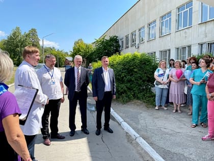 В ФГБУЗ КБ №71 ФМБА России состоялось торжественное мероприятие по случаю профессионального праздника Дня медицинского работника