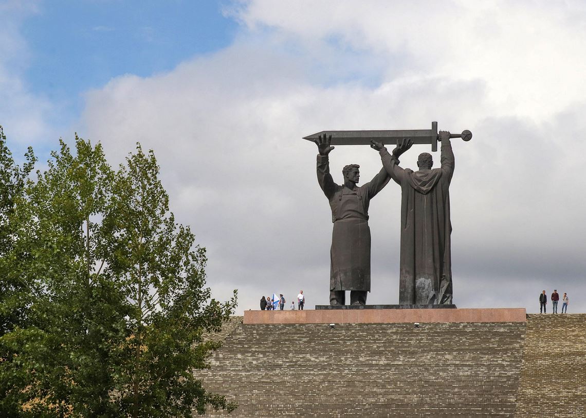 Магнитогорск достопримечательности. Магнитогорск жара. Магнитогорск потепление. Магнитогорск ветер.