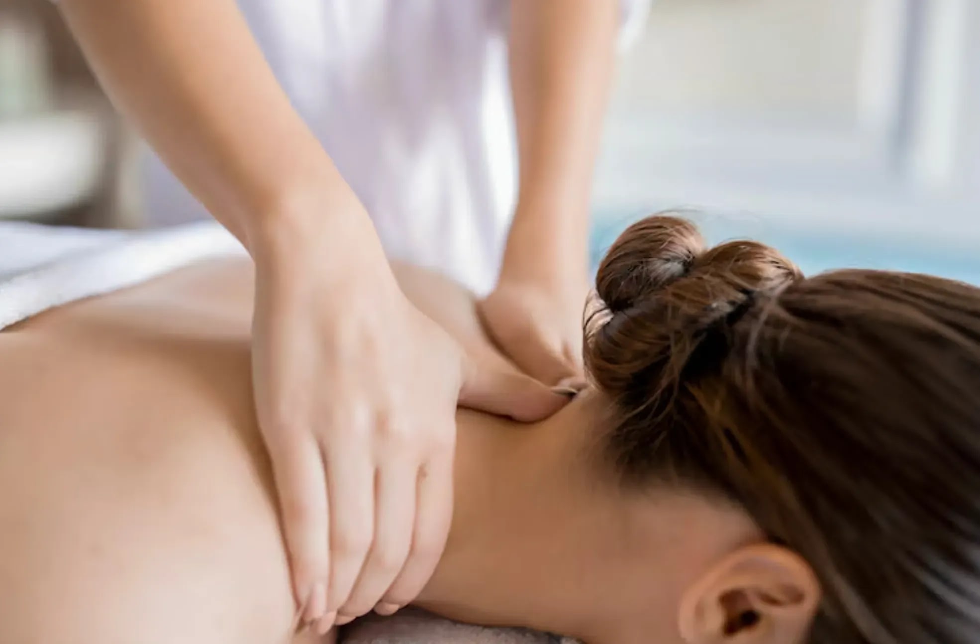 Hand, Neck & Back Massage