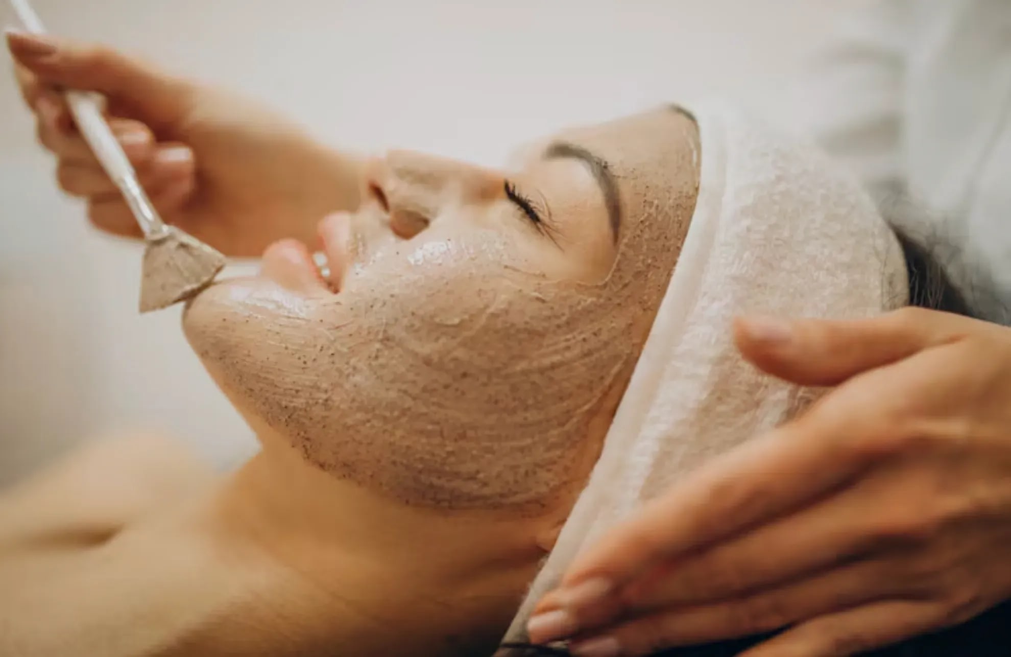 Face Peel / Scrub