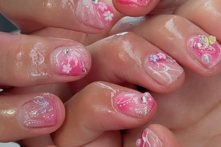 Nail design thumbnail for Instagram post Dbcex8ZFIht