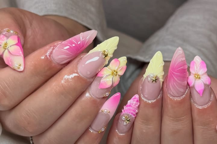Nail design thumbnail for Instagram post DXNoGU6FJua