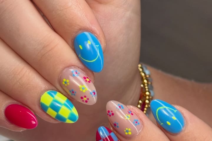 Nail design thumbnail for Instagram post DbocY0skly9