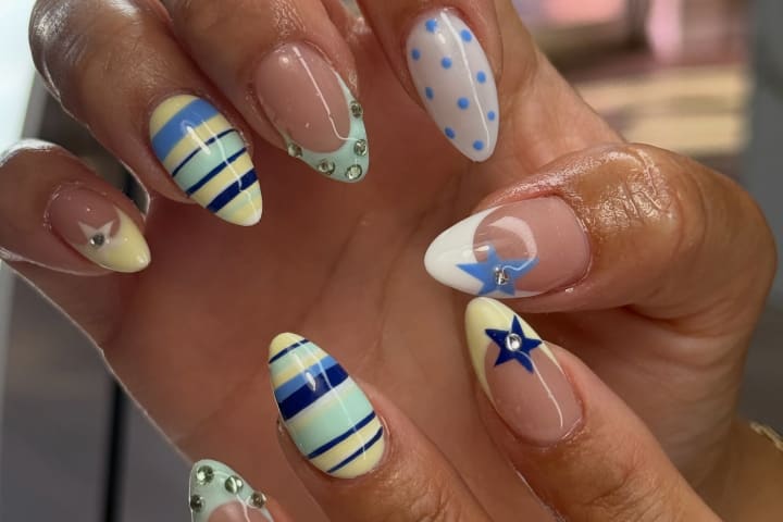 Nail design thumbnail for Instagram post DbzOqxvGp7r