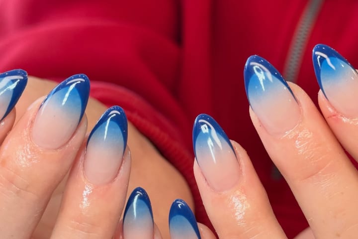 Nail design thumbnail for Instagram post DZqaTayEmvf