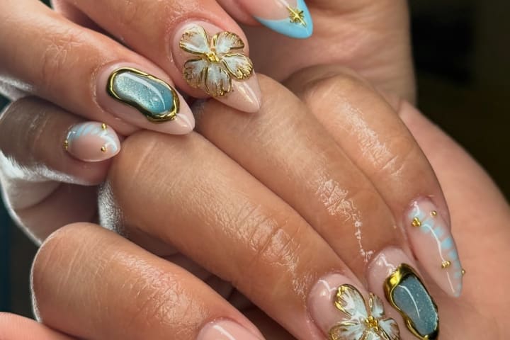 Nail design thumbnail for Instagram post DZ9JJ2EFKE-