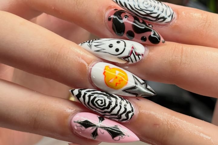 Nail design thumbnail for Instagram post Dbcd1-WFO8e