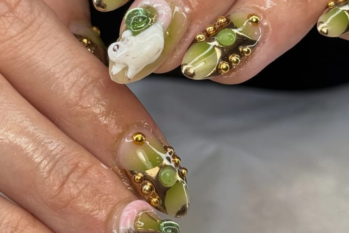 Nail design thumbnail for Instagram post DZ3fkqajyxa