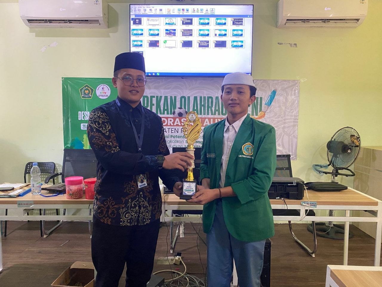 MA ZAHA 1 Genggong Jadi Tuan Rumah 4 Lomba Porseni Madrasah Kabupaten Probolinggo 2025
