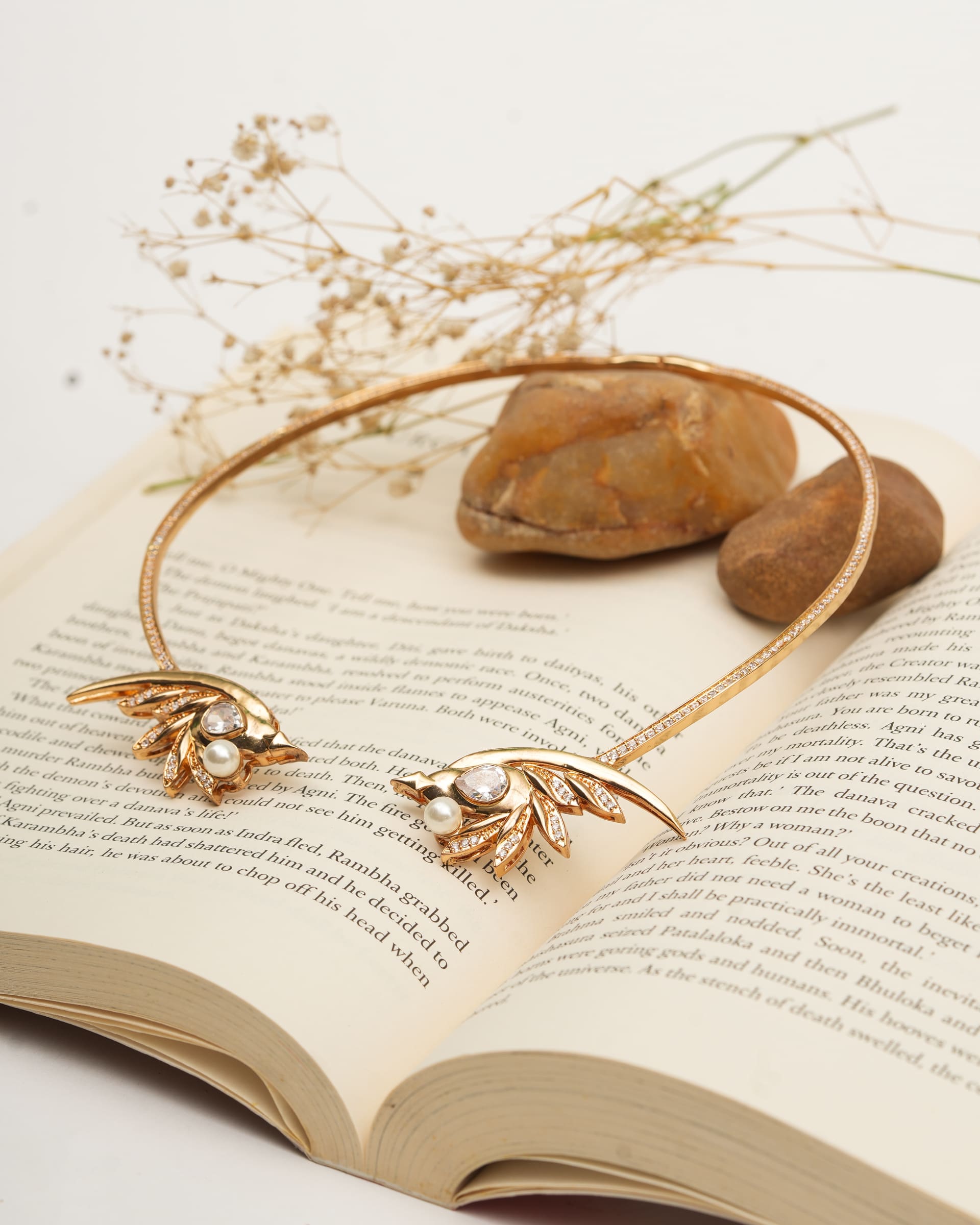 Sutra lotus choker 5