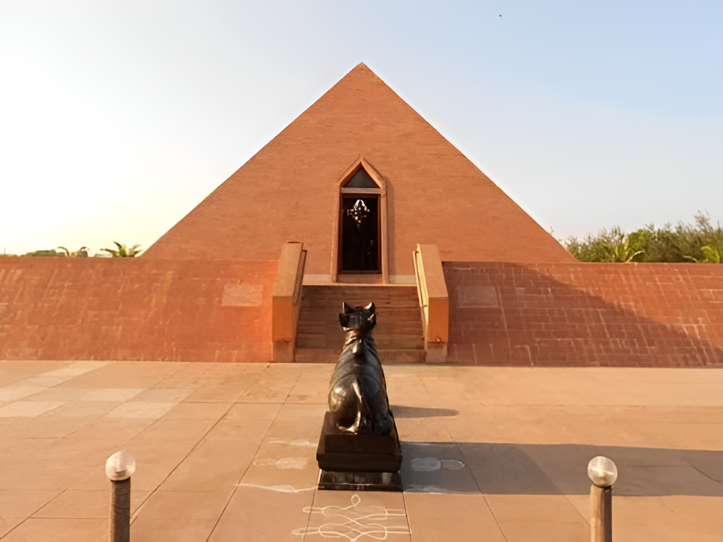 Sri Karaneswar Nataraja Temple - Pyramid Temple