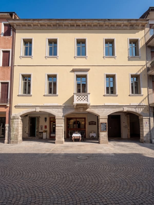 Este, centro storico — appartamento di nuova realizzazione