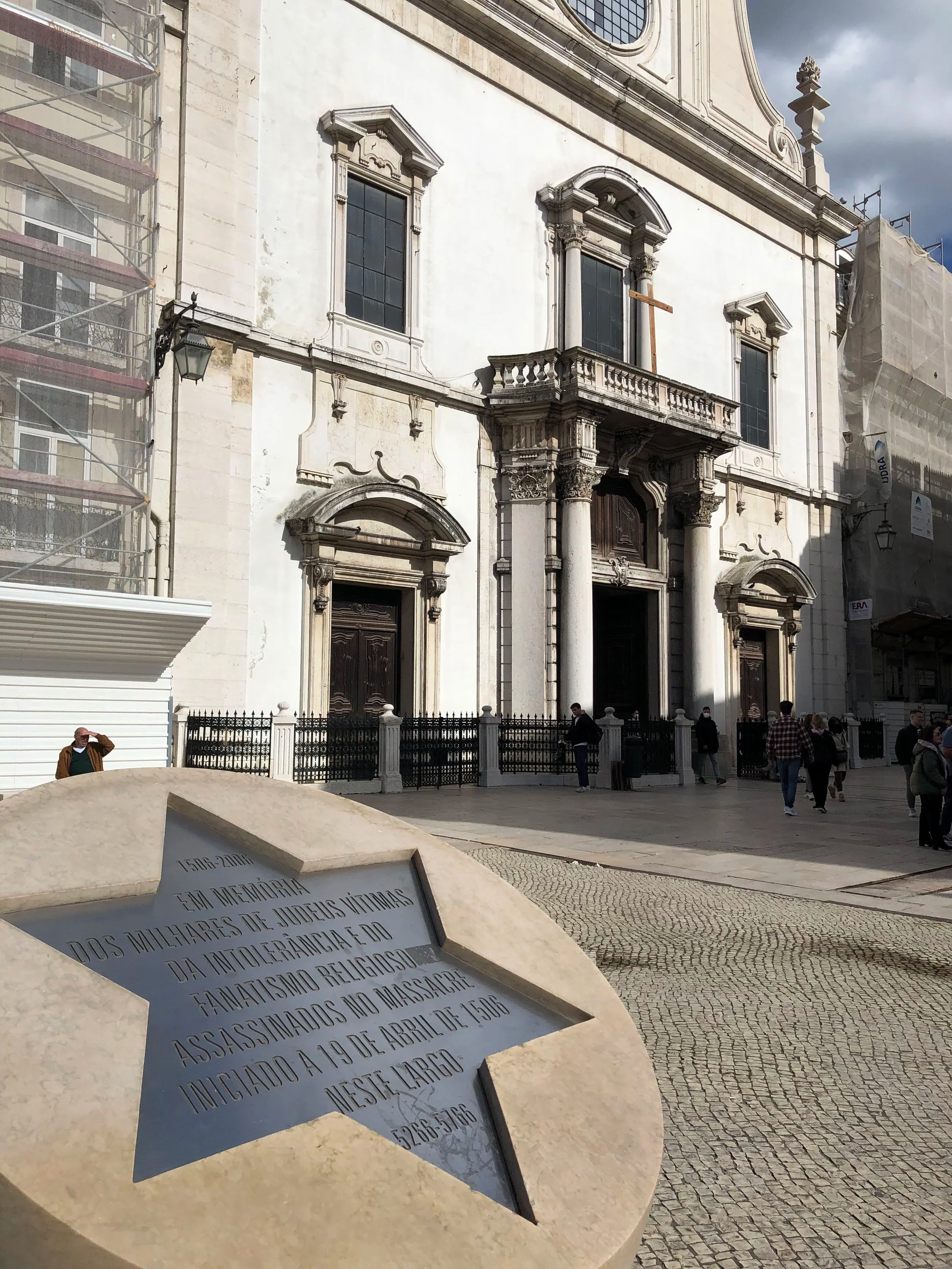 Star of David outside church of Sao Domingos
