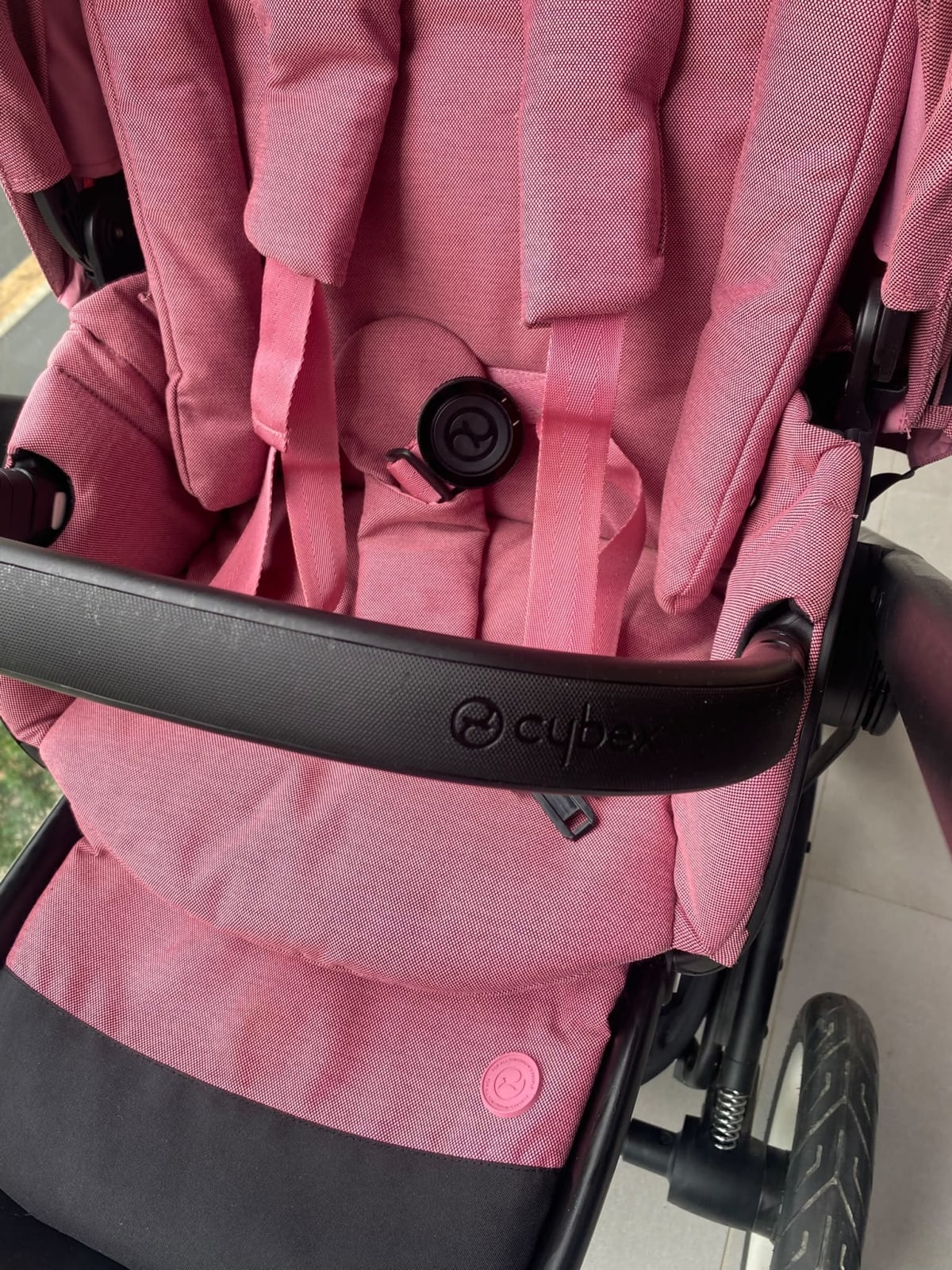Cybex Talos S Lux Magnolia Pink bebek arabası satılıktır.