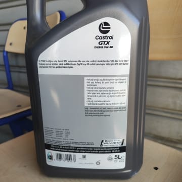 Castırol motor yağı 5 30 5 ltre - İkinci El Ürün - Jextle