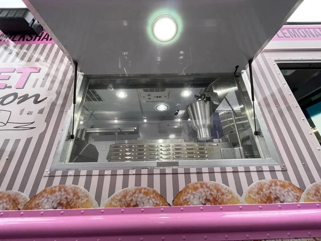 Food truck for sale 
