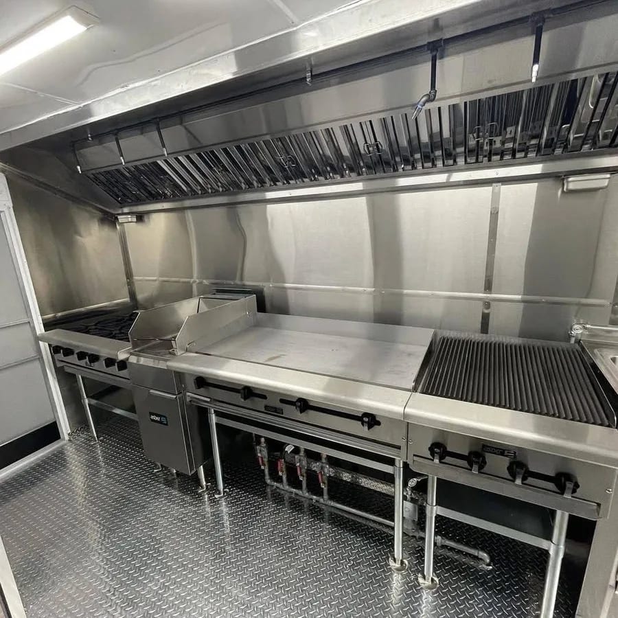 Food trailer 