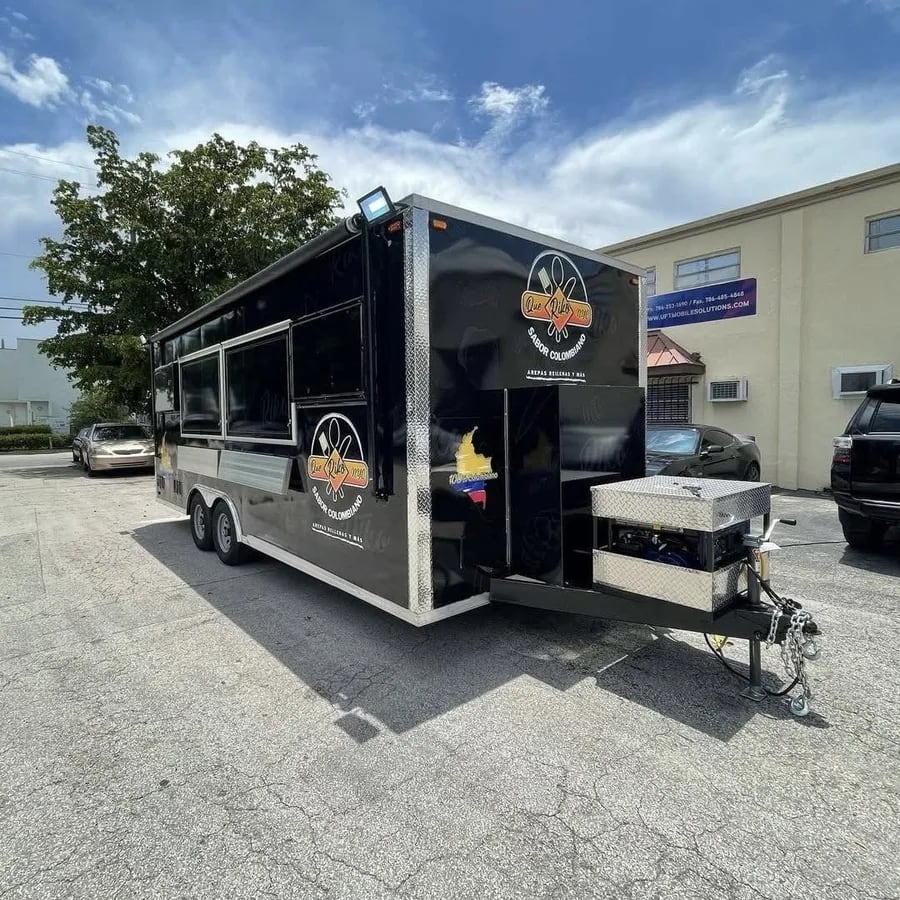 Food trailer 