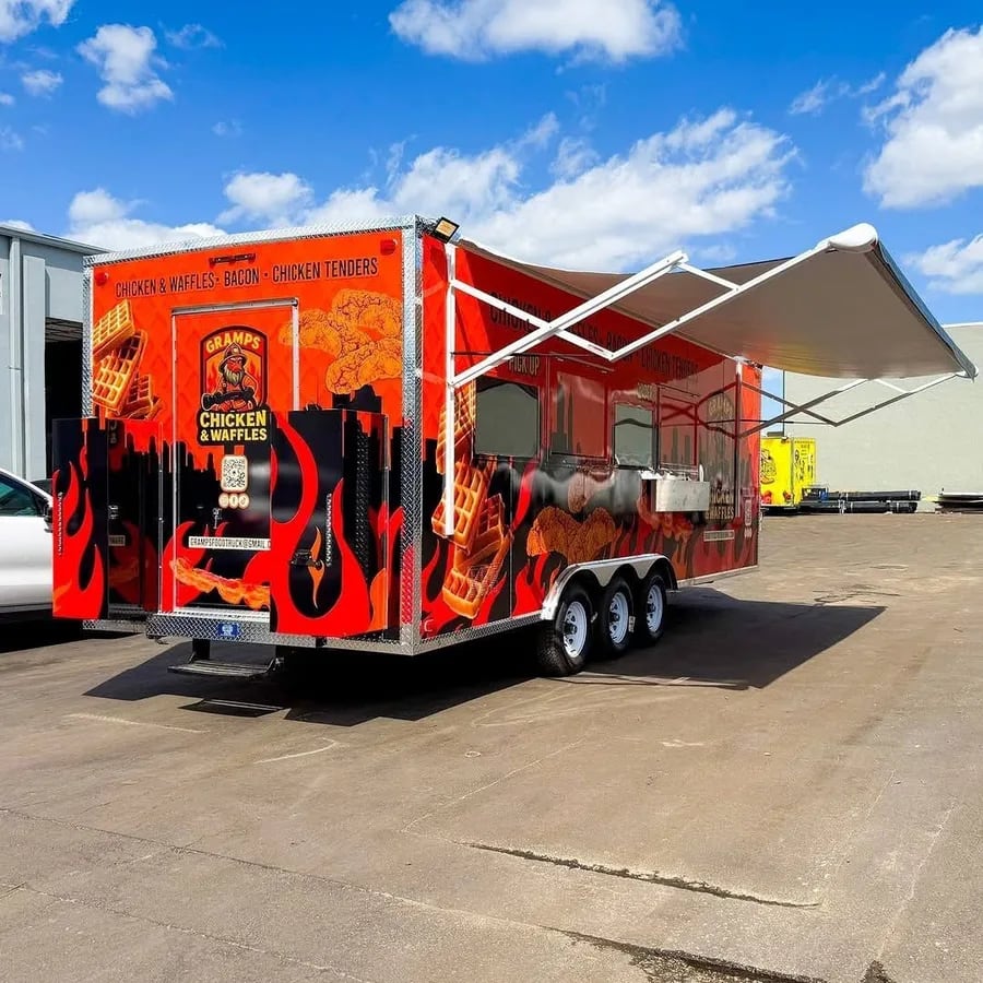 Food trailer 