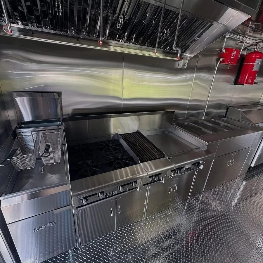 Food trailer 