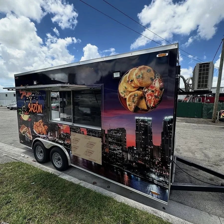 Food trailer 