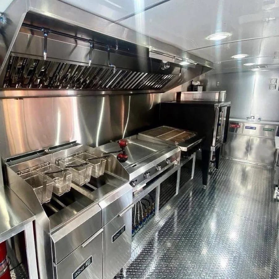 Food trailer 