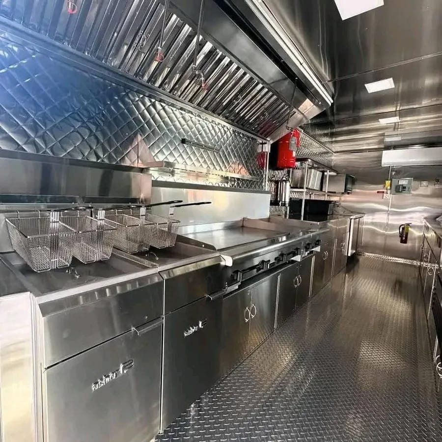 Food trailer 