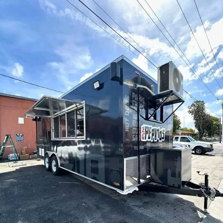 Food trailer 
