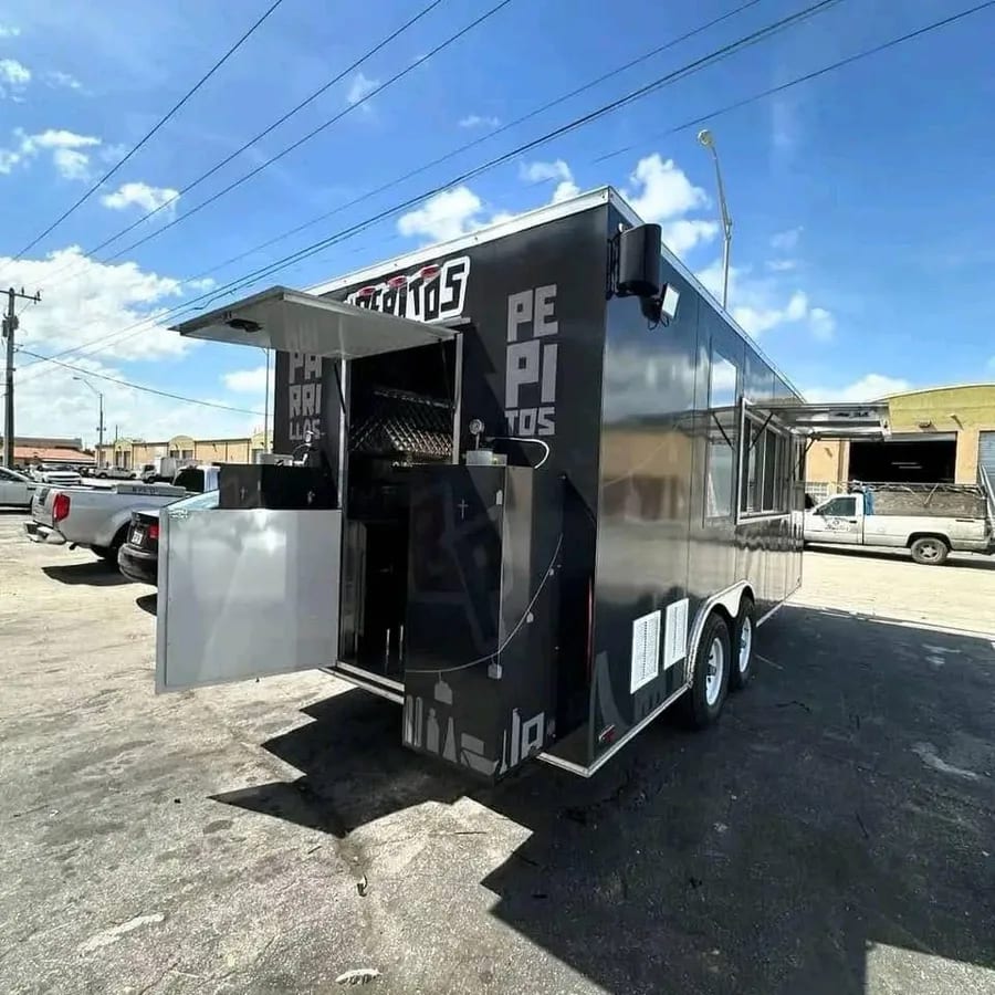 Food trailer 